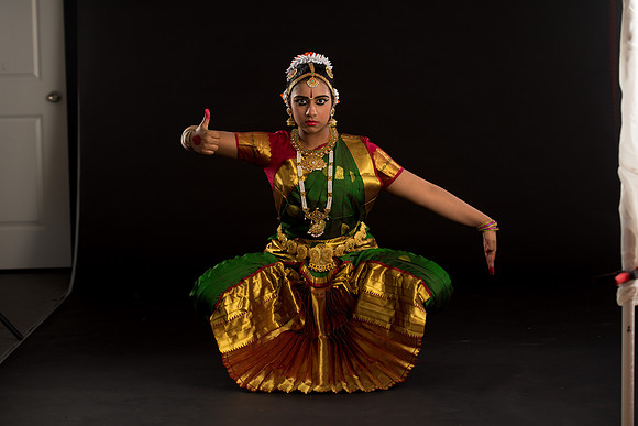 Navya-005