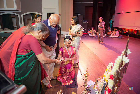 Dharshana_6003997