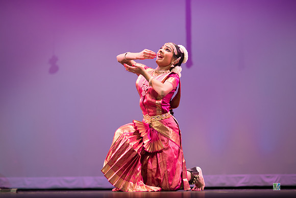 Dharshana_6004387