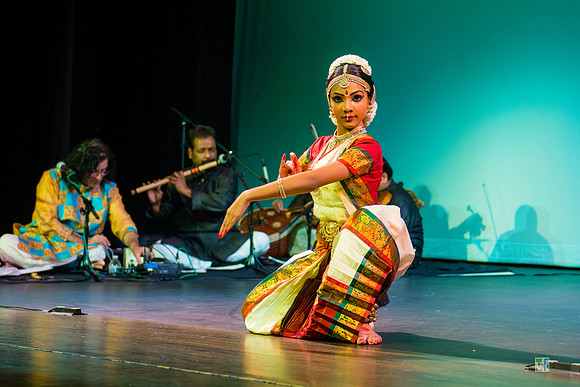 Dharshana_1117311