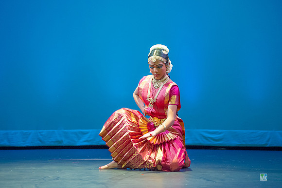 Dharshana_D3S3630