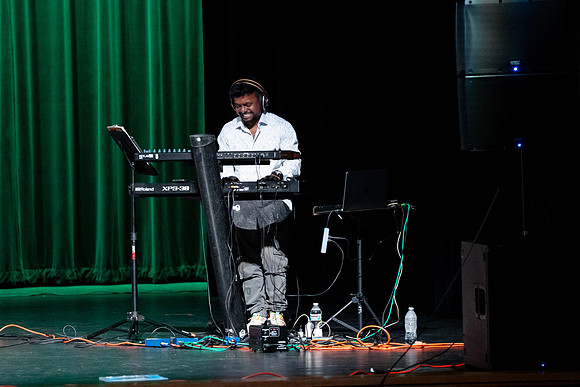 ATM Makka Band_VA40149
