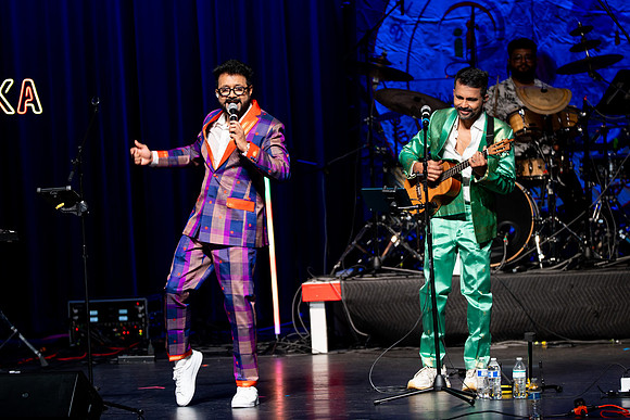 ATM Makka Band_VA40375