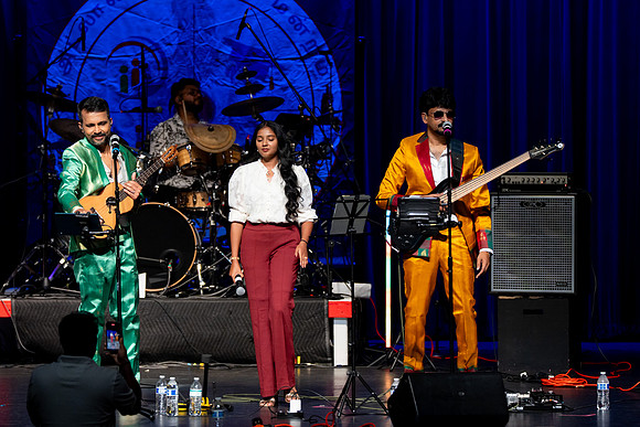 ATM Makka Band_VA40438