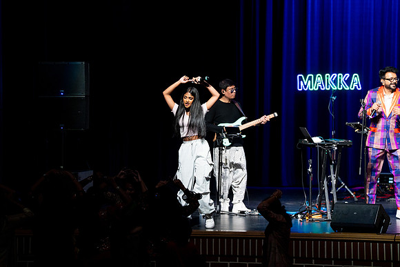 ATM Makka Band_VA40586