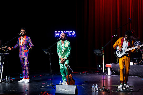 ATM Makka Band_VA49930