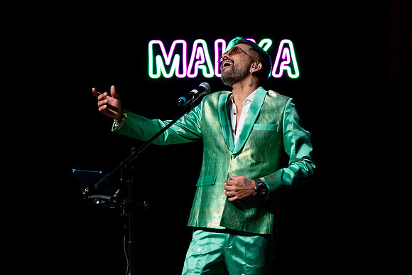 ATM Makka Band_VA49949