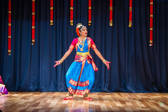 Manasa Rangapravesam_D3S3291