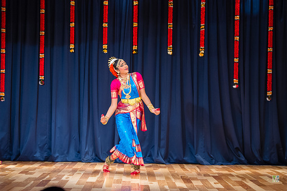 Manasa Rangapravesam_D3S2866