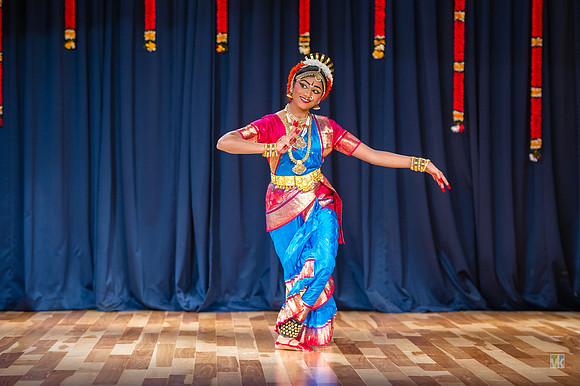 Manasa Rangapravesam_D3S2583