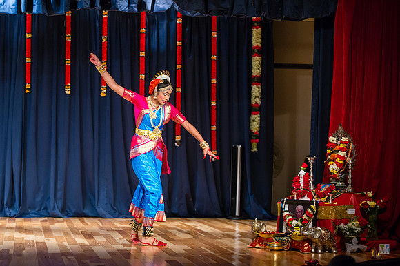 Manasa Rangapravesam_D3S3295