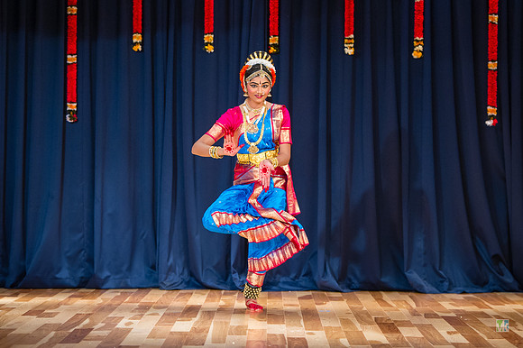 Manasa Rangapravesam_D3S2935