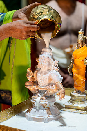 Thirukalyanam_NA400076