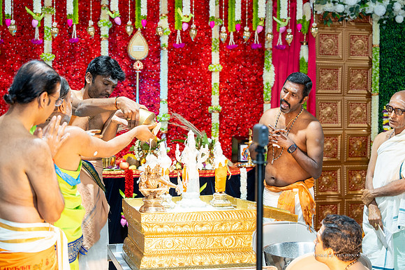 Thirukalyanam_NA400110