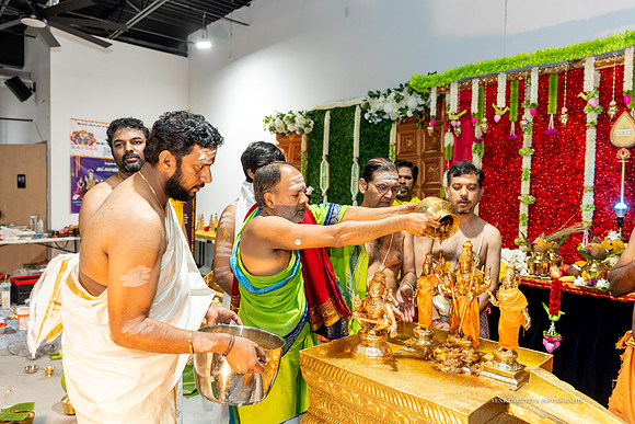 Thirukalyanam_NA400120