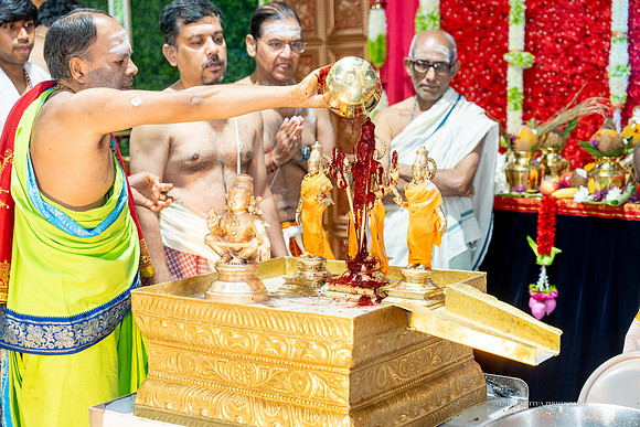 Thirukalyanam_NA400165