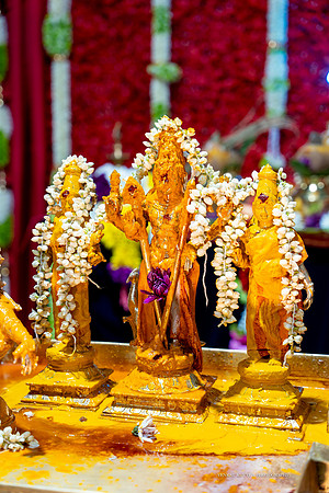 Thirukalyanam_NA400190