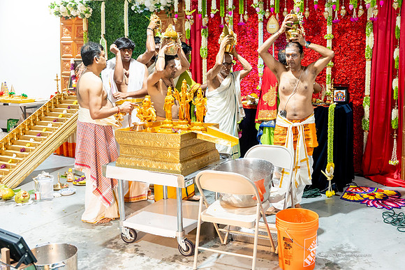 Thirukalyanam_NA400203