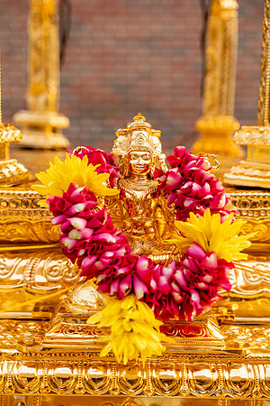 Thirukalyanam_NA400275