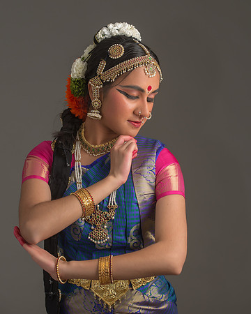 NidhiNidhi-272-Edit