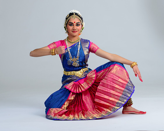 NidhiNidhi-200-Edit