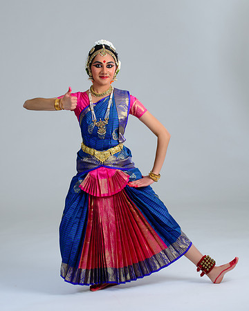 NidhiNidhi-197-Edit