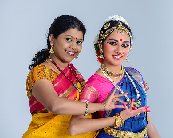 NidhiNidhi-182-Edit