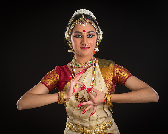 NidhiNidhi-083-Edit