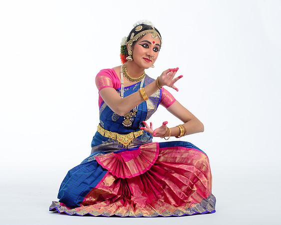 NidhiNidhi-144-Edit
