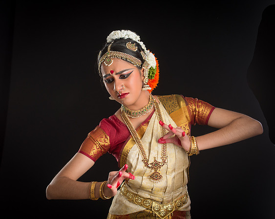 NidhiNidhi-066-Edit