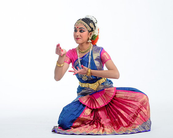 NidhiNidhi-142-Edit