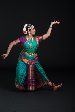 Vidhya-095