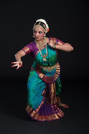 Vidhya-023
