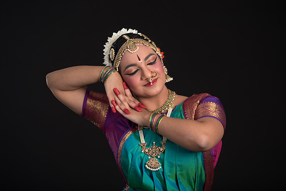 Vidhya-076