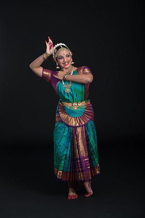Vidhya-059