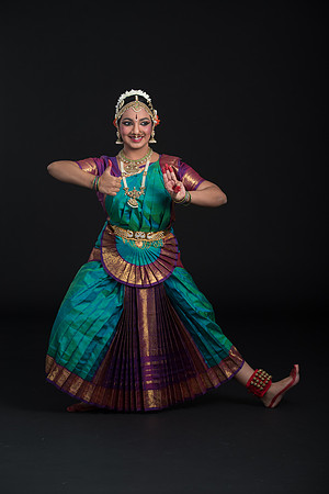 Vidhya-047