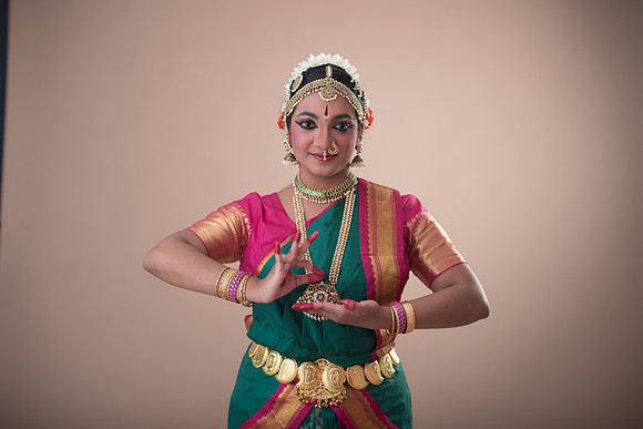 Vidhya-348