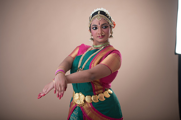 Vidhya-327
