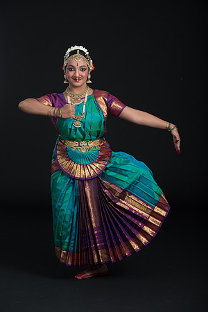 Vidhya-034