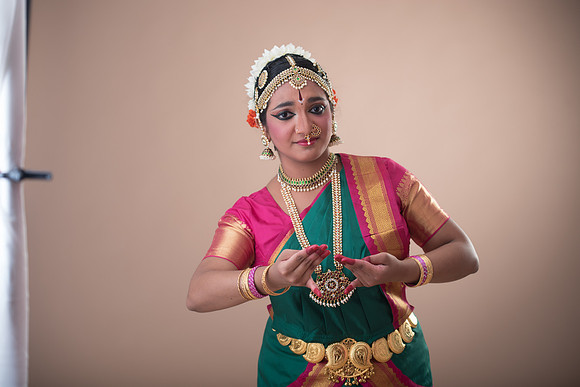Vidhya-318