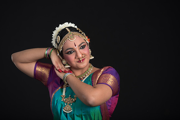 Vidhya-080