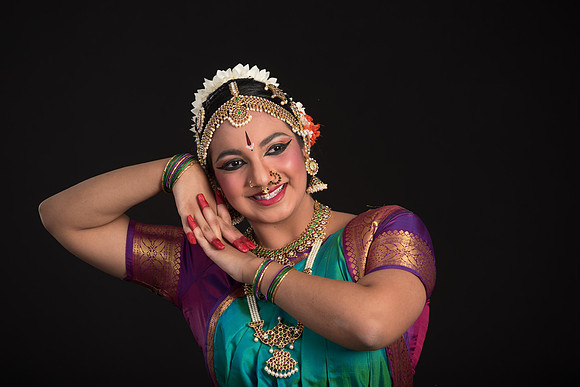 Vidhya-075