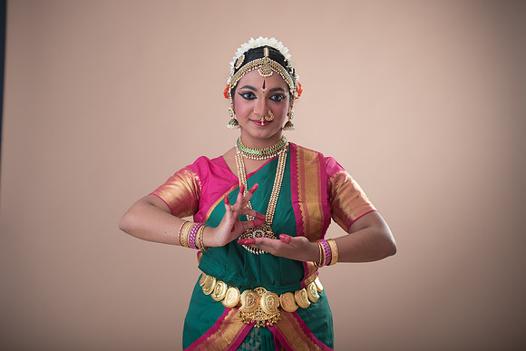 Vidhya-349