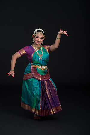 Vidhya-065