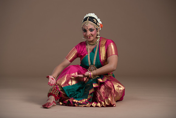 Vidhya-247