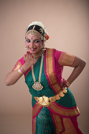 Vidhya-304