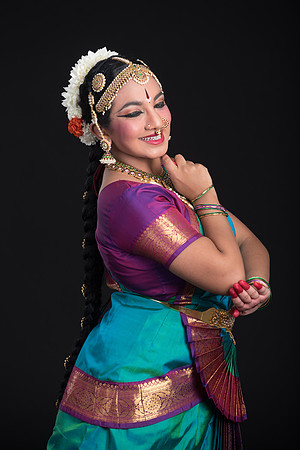 Vidhya-070