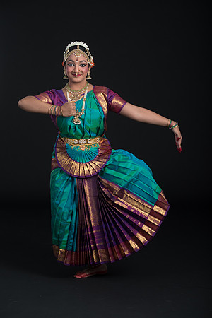 Vidhya-033