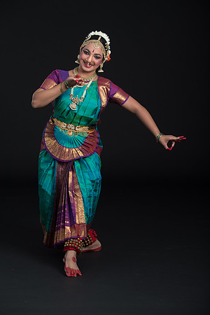 Vidhya-053