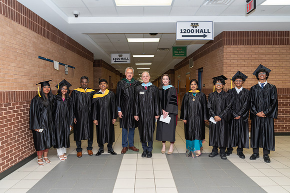 NCTS Graduation_VV203298